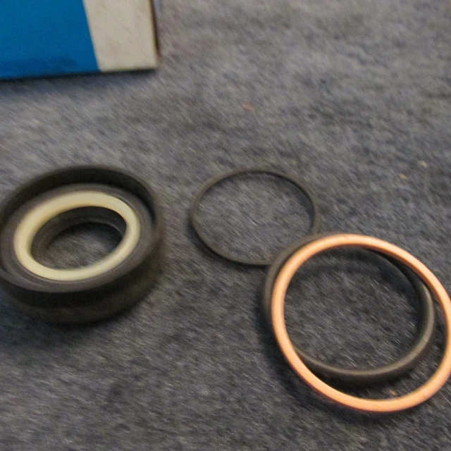 NOS 1977 1978 Ford Mustang Power Steering Sector Shaft Repair Rebuild