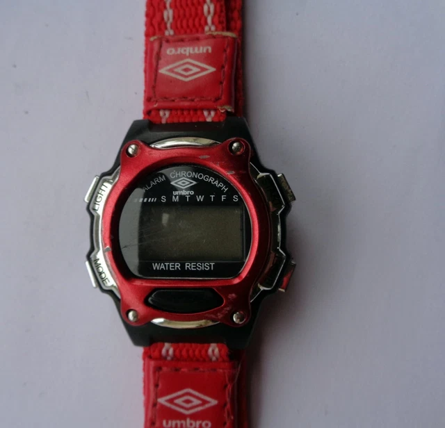 VINTAGE UMBRO DIGITAL Alarm Chronograph Watch On Red White Nylon Strap 1 2.25 PicClick UK