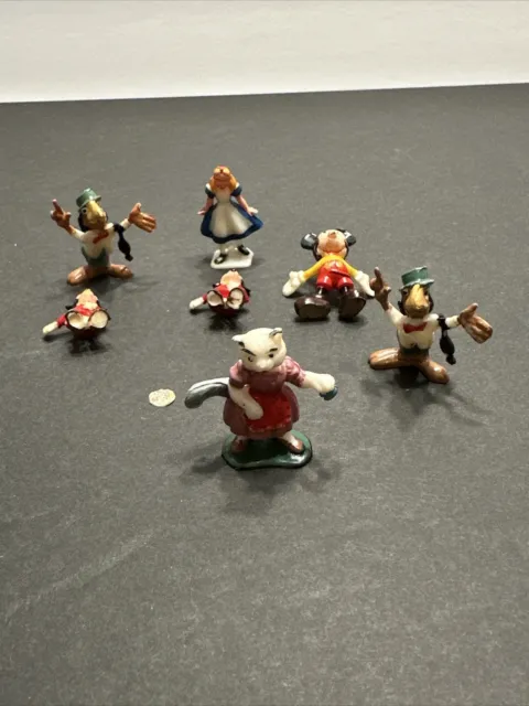 1960's Disneykins figures - Mickey Mouse, Alice In Wonderland And More 7pcs