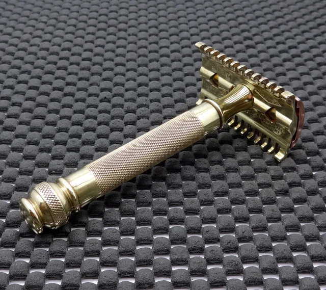 Vintage 1930's Gillette NEW GOODWILL DE Safety Razor  Clean! 3