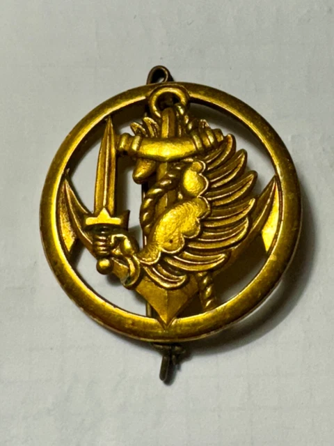 Insigne de béret d'infanterie de fabrication Coinderoux