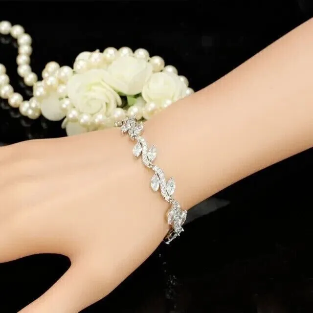 Nouveau Bracelet en diamant plaqué or blanc 14 carats, créé en laboratoire,...