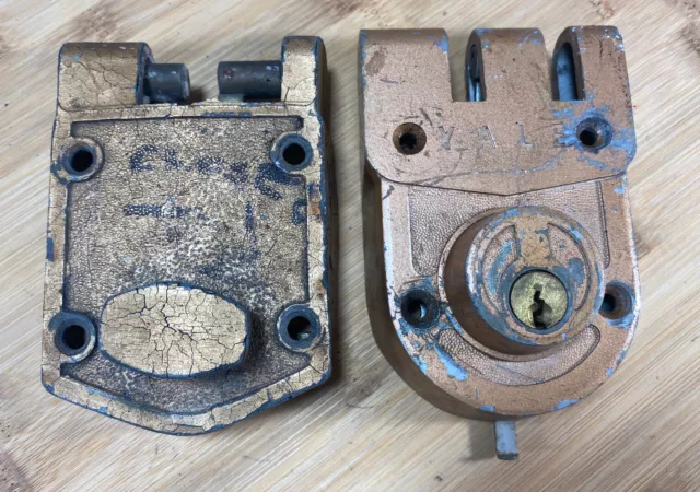 Antique Brass YALE Door Lock / Latch Hardware! Salvage, Parts or Repair