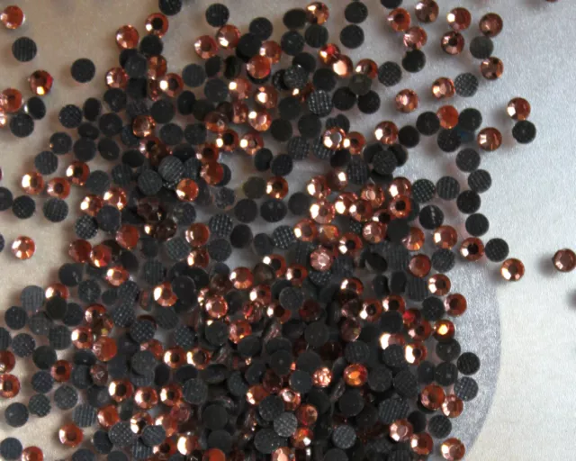 Strass  LIGHT PEACH 500 ex mélange s6+ s10+ s16+ s20 HOT FIX RHINESTONE mixed 2