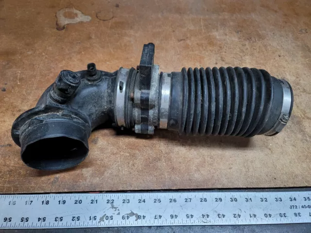 96-98+00 Intake tube  Elbow  Mass Air Flow Sensor MAF Vortec Chevy GMC Truck