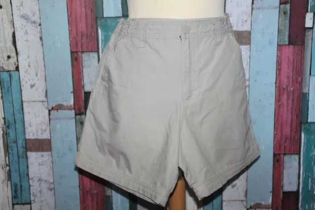Short Oxylane Homme  °°°  Quechua  °°° Taille 42