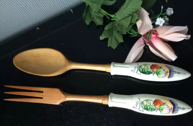 Vintage Wooden Spoon & Fork Salad Servers Serving Vegetables w/Ceramic Handles