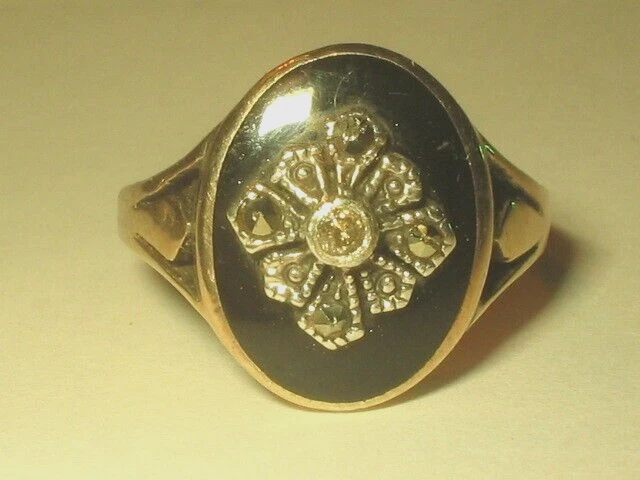 Gold On Sterling Silver Vintage Black Onyx Diamond Marcasite Ring 4.4G Sz 9.25 Gold On Sterling Silver Vintage Black Onyx Diamond Marcasite Ring 4.4G Sz 9.25