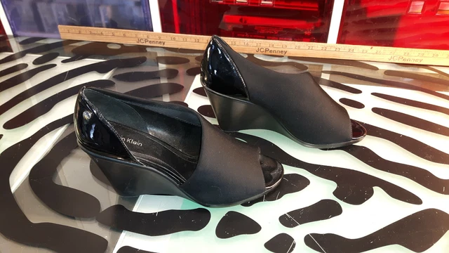 Calvin Klein Lanai Funky Wedge Heels Womens Size 8 Good Shape Black Patent