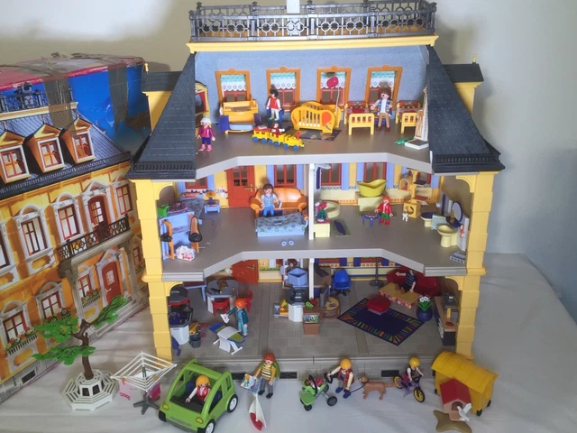 PLAYMOBIL VICTORIAN 5301 Grande Mansion Doll House With Furniture