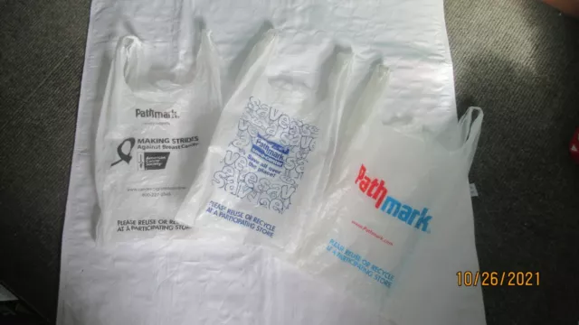 https://www.picclickimg.com/CwQAAOSwmMZheMjS/VTG-Pathmark-3-Plastic-Shopping-Bags-Used-different.webp