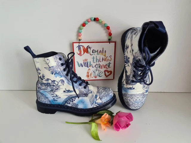DR MARTENS WILLOW china plate porcelain cristal suede boots UK5