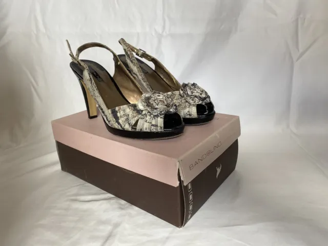 Bandolino Women's Heels 8.5M Slingback Snake Print Flower Textile Peep Toe Shoes