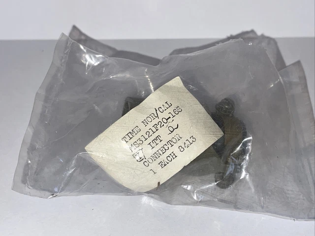 Military Connector NOS MILSPEC MS3121F-20-16S
