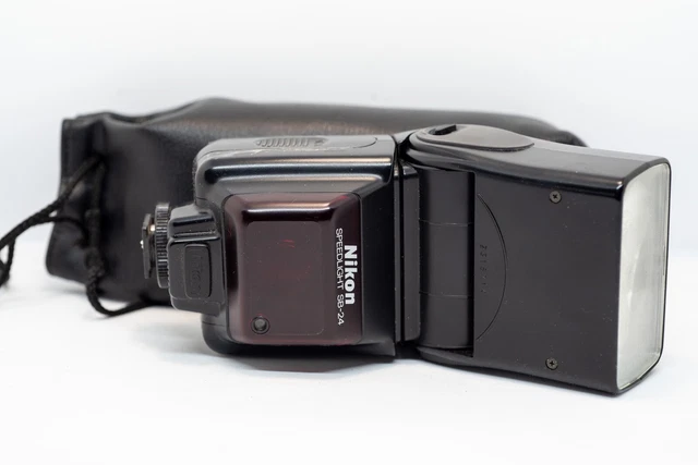 Flash Cobra Universel NIKON AF Speedlight SB-24 + HOUSSE SS-24