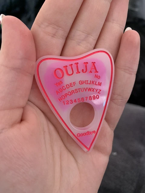 Aguja cuidador de tablero Ouija rosa y blanco para punto de cruz y bordado