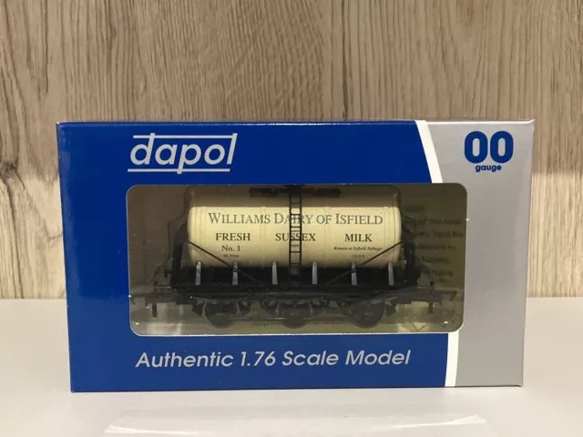 Dapol 00 Gauge - Williams Dairy Isfield Sussex Milk No.1 (Burnham Limited Ed)