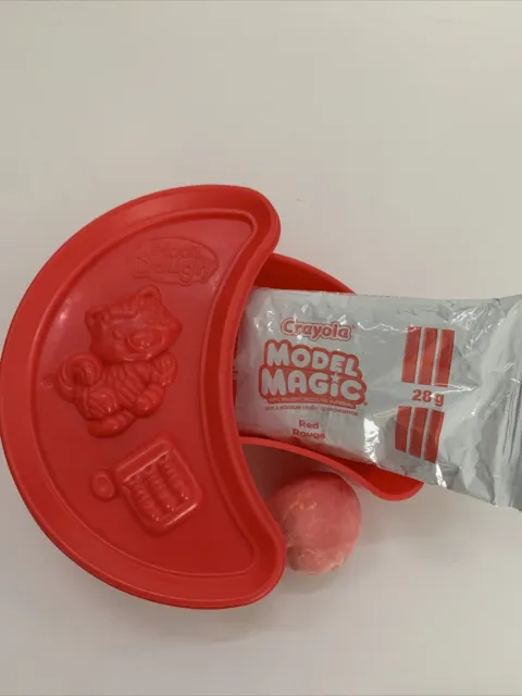 Spin Master Red Moon Dough Container & 1.3 oz  Moon Dough