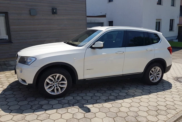 BMW X3  f25  xDrive20d - Automatik - 8fach bereift -  5/2012