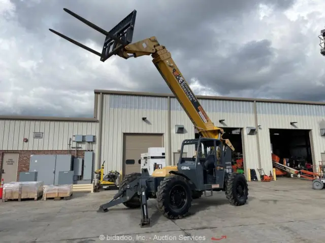 2015 Gehl RS10-55 55' 10,000 lbs Telescopic Reach Forklift Telehandler bidadoo