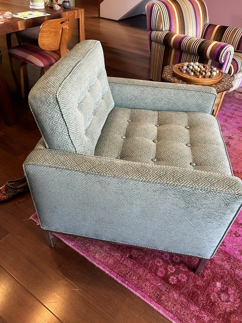 Florence Knoll Mid Century  Arm Chair