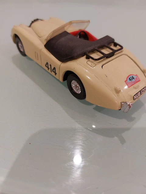 JAGUAR XK 120 version RALLY Corgi 2