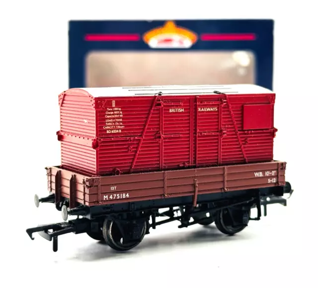 Bachmann 00 Gauge - 37-930 - 3 Plank Wagon Bauxite Bd Container - Boxed