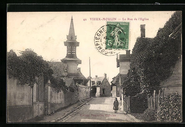 CPA Vieux-Moulin, La Rue de l´Eglise