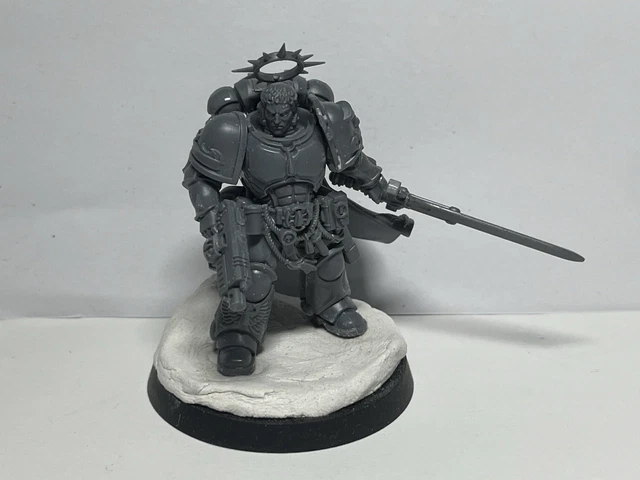 thumbnail interactive-video image 1 of Blood Angels Captain – Primaris Space Marines – New On Sprue – Warhammer 40k 2024 1 of 2