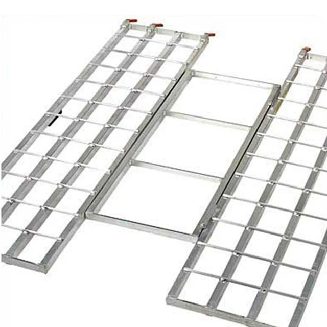 Polaris 2875860 82" X 51" Aluminum Lightweight Tri-Fold 1,500lbs ATV Loading