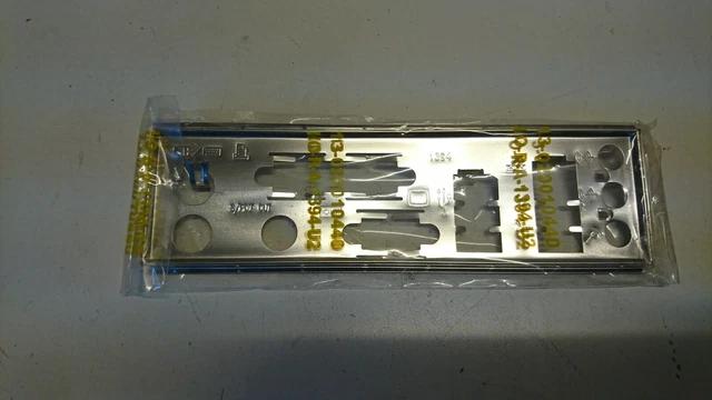 Plaque Arrière I/O Shield En PLA Pour Carte Mère ASUS A7V8X-X