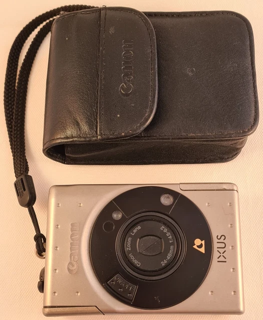 Canon IXUS digital camera with Case Parts/Untested