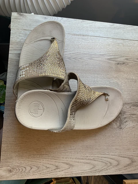 FitFlop Glitter Rhinestone foil Toe-Post wedge Sandals