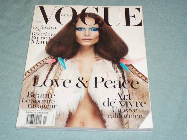 VOGUE PARIS MAGAZINE 912 Novembre November 2010 France French text