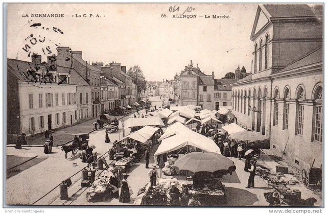 61 ALENCON - vue du marche