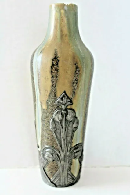 Ancien vase en céramique et métal appliqué de type Jugendstill, marque Denbach.