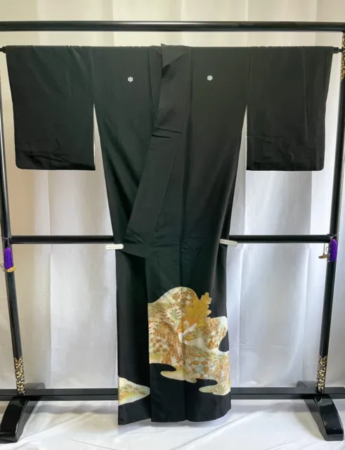 Vintage Japanese kimono - Kuro tomesode with Beautiful embroidery 3