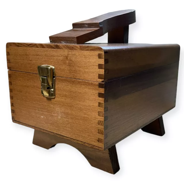 Vintage Kiwi Single Latch Dove Tail Oak Wood Kit Box Shoe Shine Groomer Valet