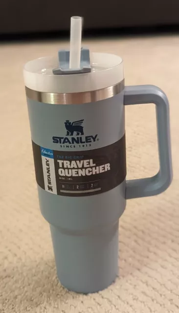 NEW Stanley Quencher 30 Oz Soft Matte Bay Leaf Green Tumbler Discontinued  Color