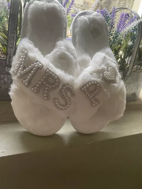 Personalised Bridal Slippers | Bride Slippers | Wedding Slippers | Bride Gift |