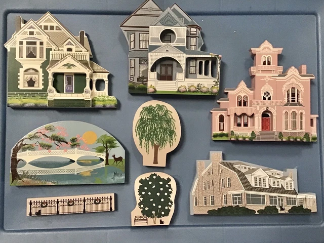 The Cats Meow Village 8pc Lot 90's Wooden Victorian Houses, Garden Bridge, Trees