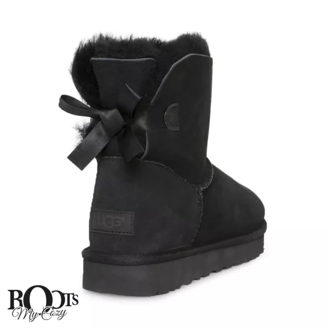 Ugg Mini Bailey Bow Ii Black Suede Sheepskin Ankle Boots Size Us 8/Uk 6.5/Eu 39