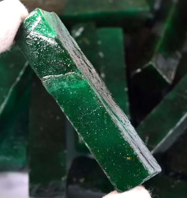 Natural Colombian 5000 Ct/1 Kg Green Emerald Gemstone Slice Rough Lot GH477