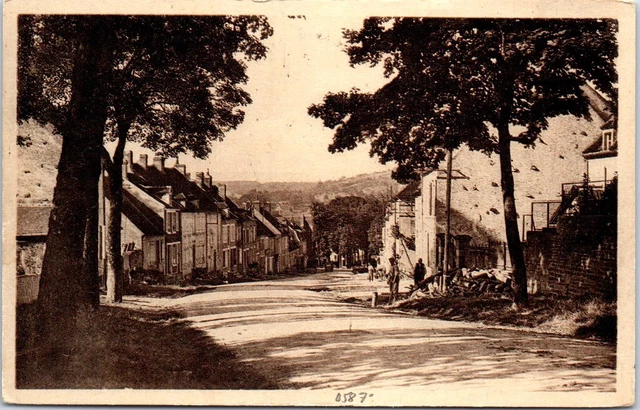 58 VARZY - le boulevard Dupin.