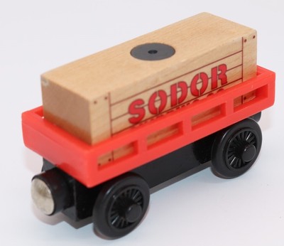 thomas wooden cargo car