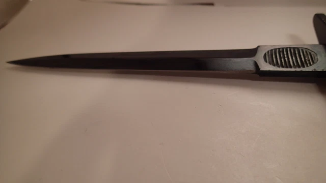 H.G. Long / Ek Commando Knife Company V42 dagger Devil's Brigade Sheffield UK 2