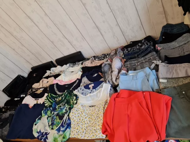 Ladies clothes bundle size 16 Great Condition 45 items.