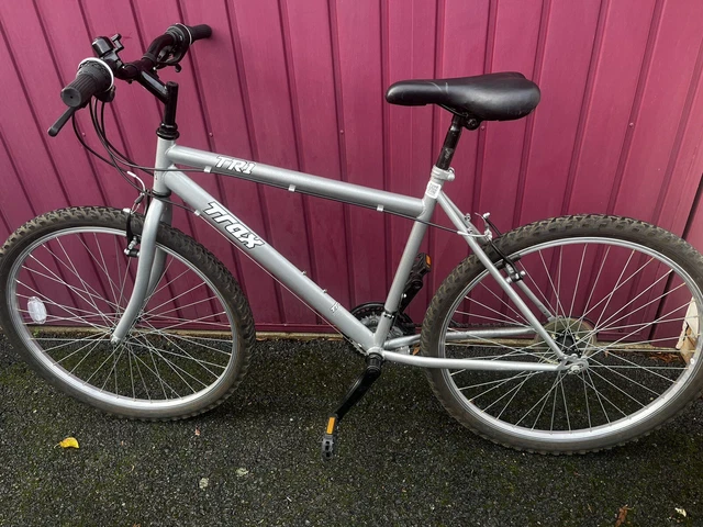 Trax tr1 mountain deals bike