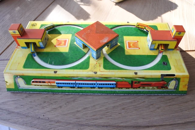 484659_7