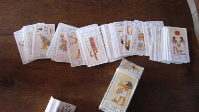 Oracle égyptien - jeu de cartes divinatoire voyance tarot egypte hiéroglyphe